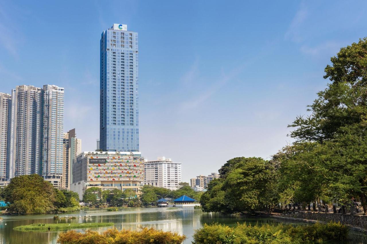 Courtyard By Marriott Colombo Hotel Buitenkant foto