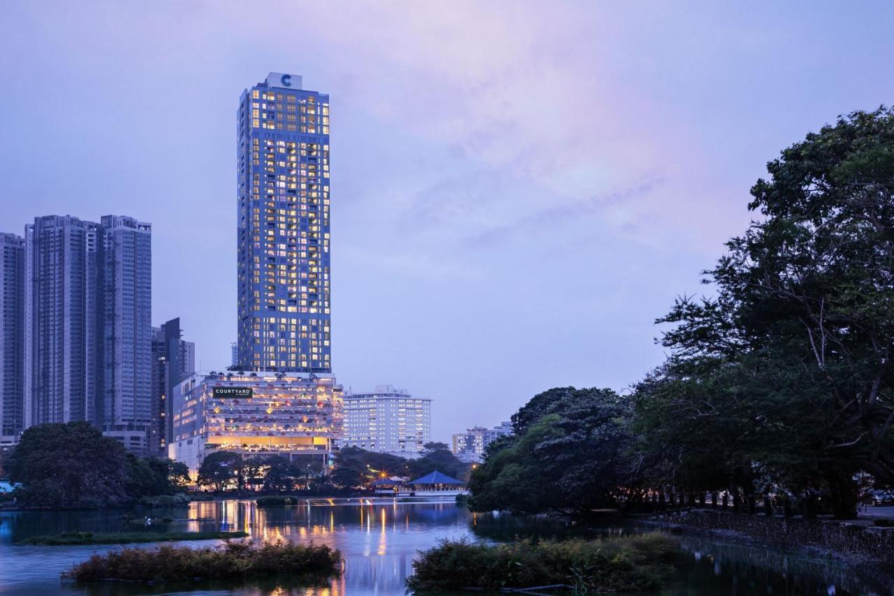 Courtyard By Marriott Colombo Hotel Buitenkant foto