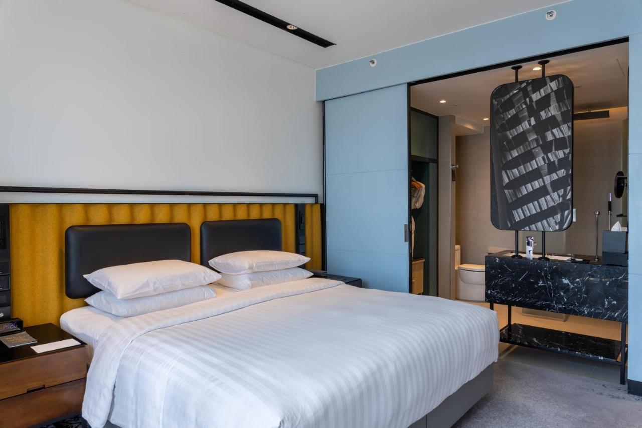 Courtyard By Marriott Colombo Hotel Buitenkant foto