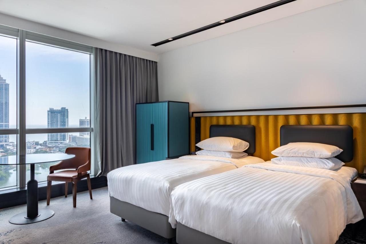 Courtyard By Marriott Colombo Hotel Buitenkant foto