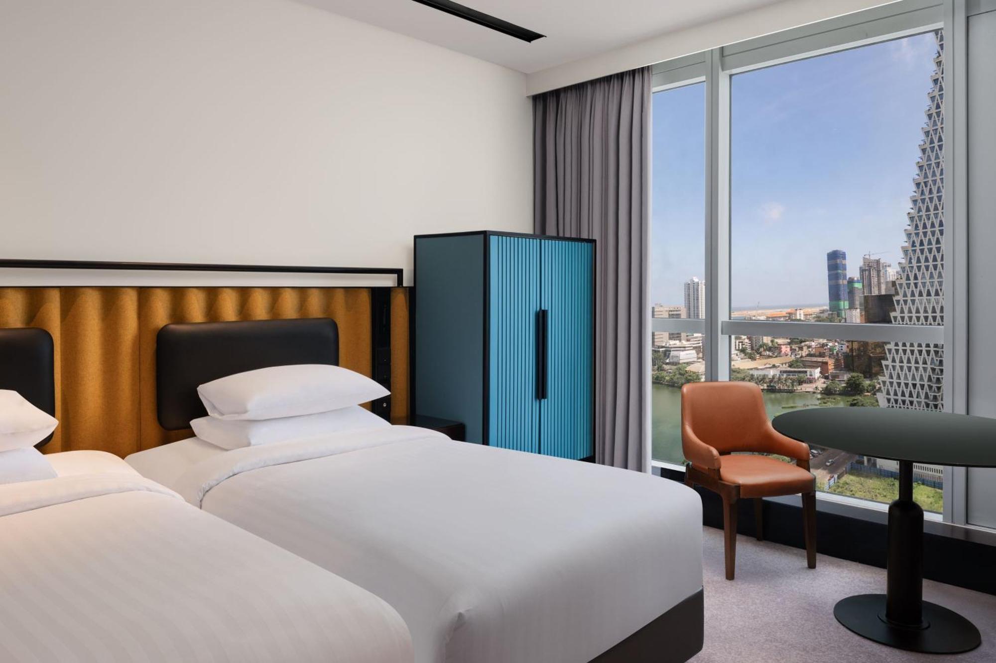 Courtyard By Marriott Colombo Hotel Buitenkant foto